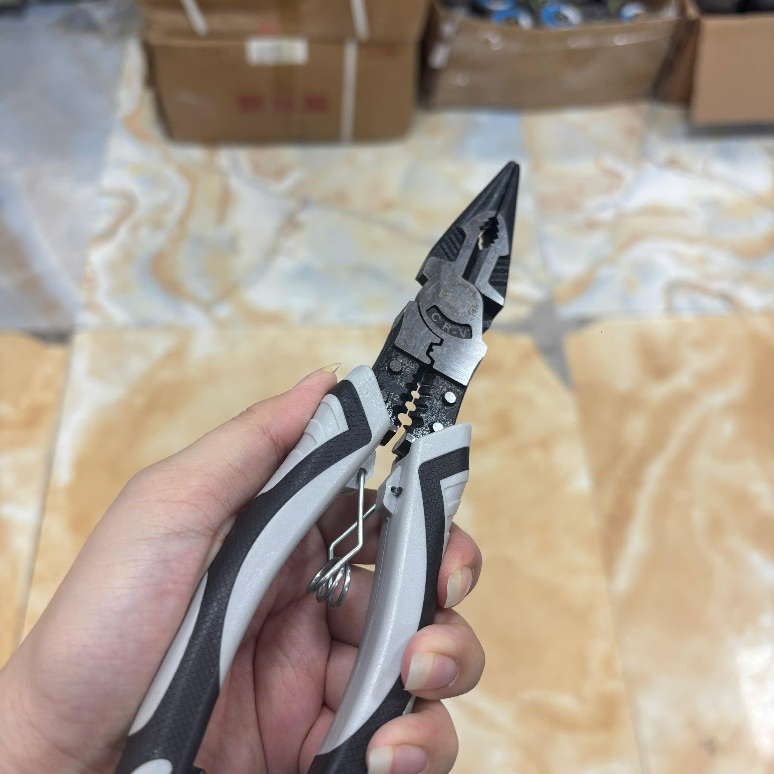 Kìm Cắt Điện 9 Trong 1 – Mỏ Nhọn, Đa Năng, Cắt – Bấm – Tuốt – Siết Dây - Ảnh 2